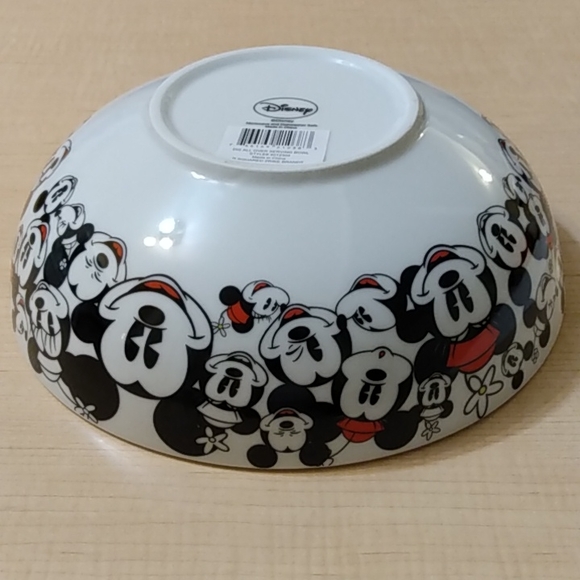 Disney Mickey Minnie Mouse Large Ceramic Serving Bowl Salad Soup Kitchen… - Picture 8 of 11